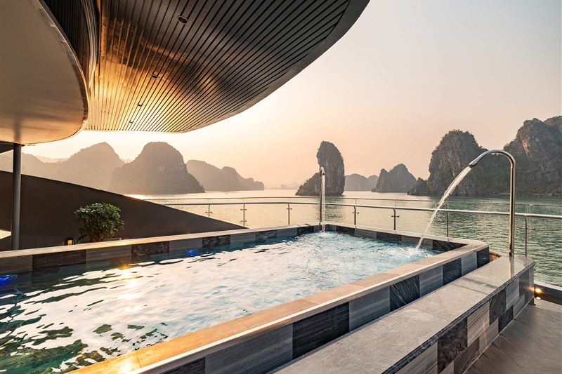 Taliya Cruise – TOP Luxury Cruise Journey in Lan Ha Bay